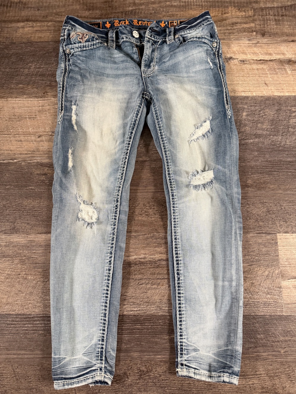Rock Revival “Felda” Mid Rise Ankle Skinny Jeans